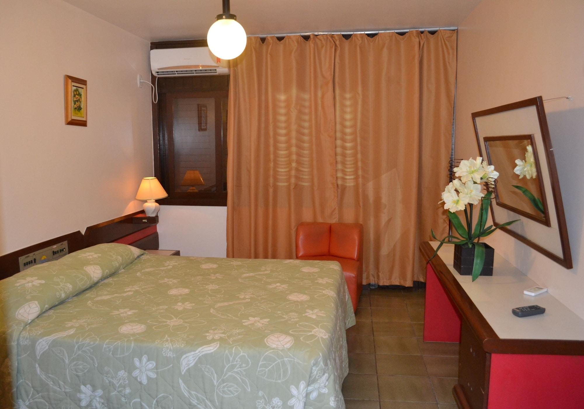 Baia Cabralia Hotel Санта-Крус-Кабралия Экстерьер фото