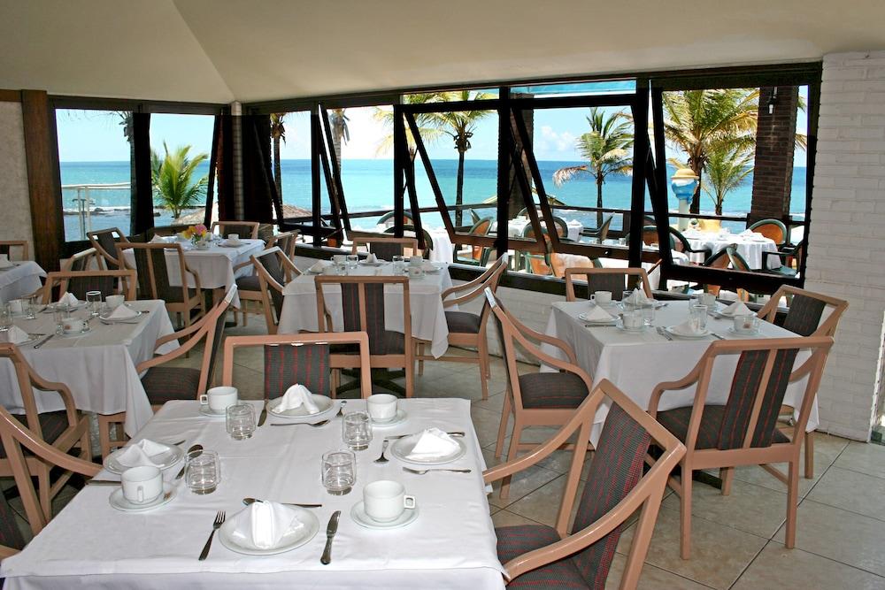 Baia Cabralia Hotel Санта-Крус-Кабралия Экстерьер фото