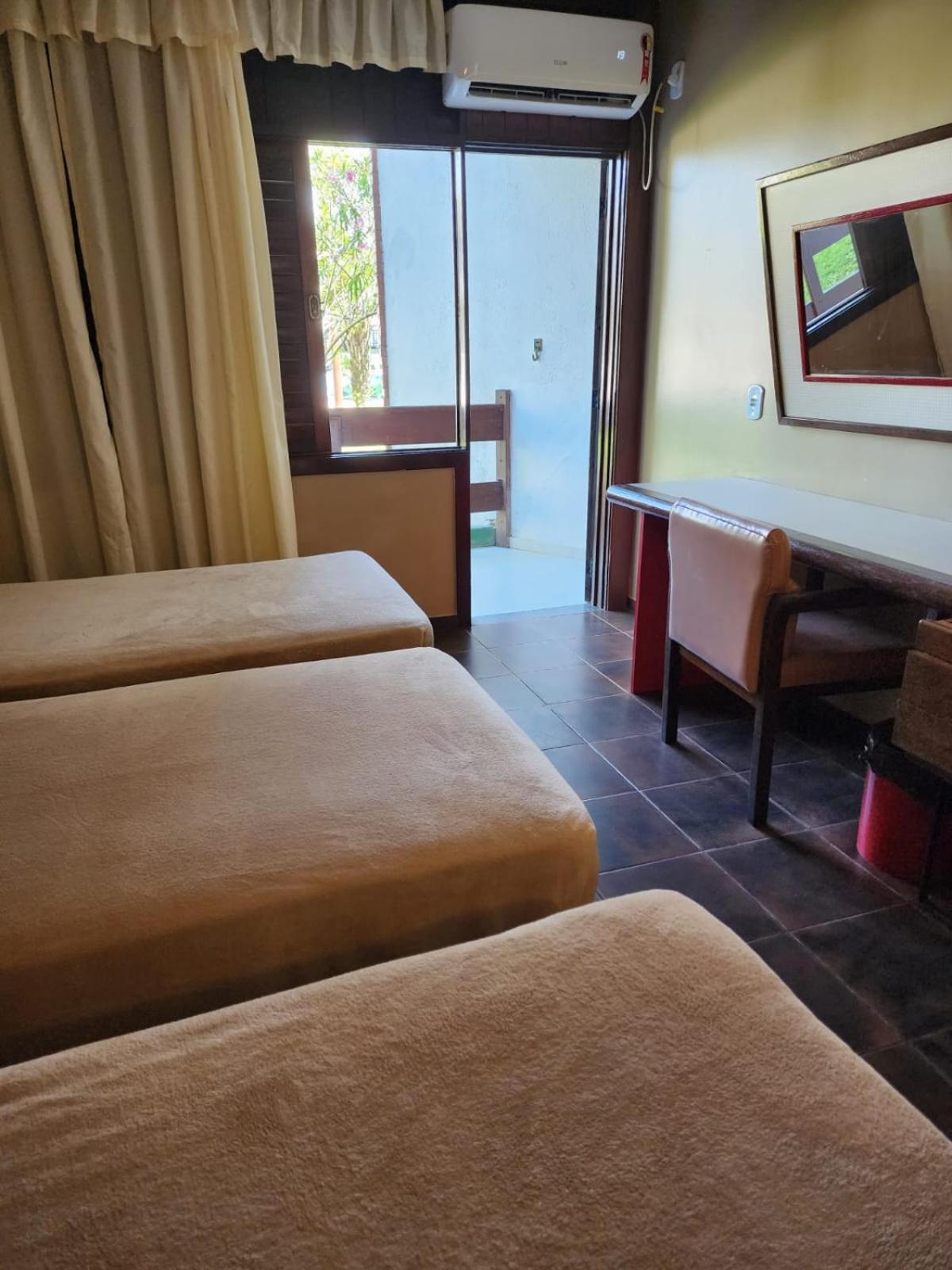 Baia Cabralia Hotel Санта-Крус-Кабралия Экстерьер фото