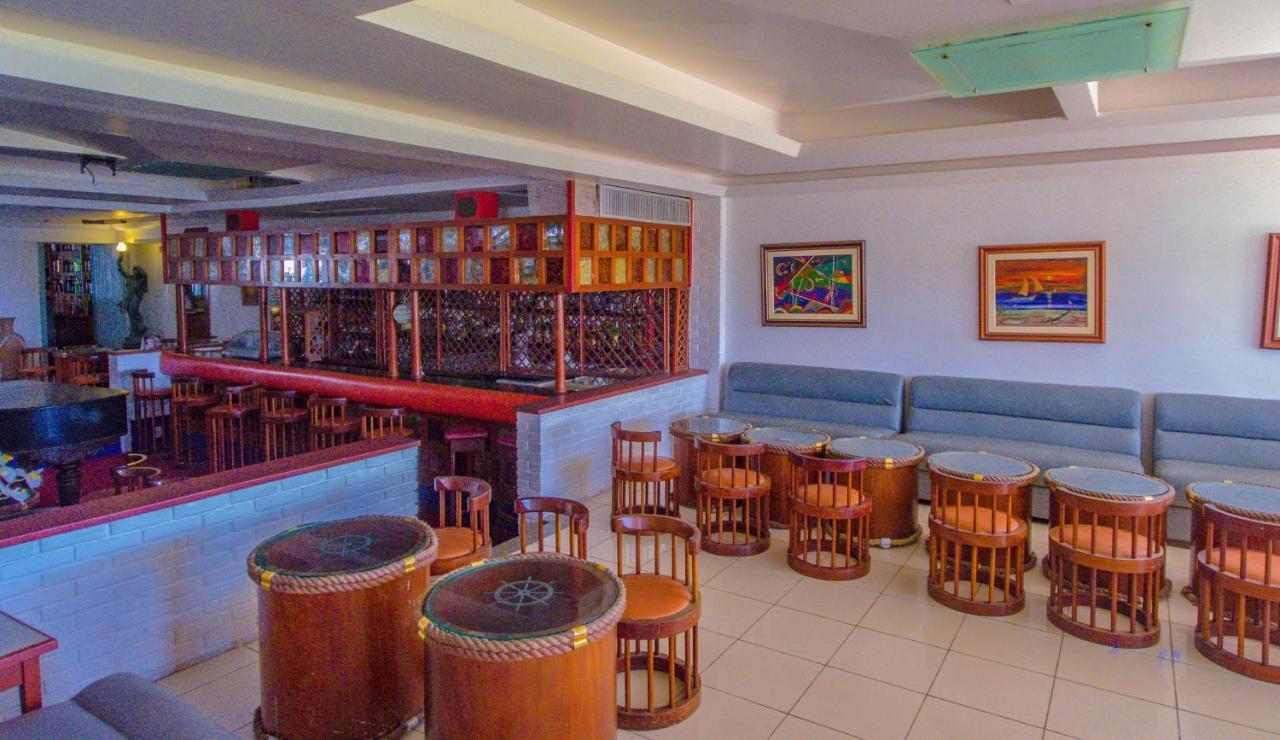 Baia Cabralia Hotel Санта-Крус-Кабралия Экстерьер фото